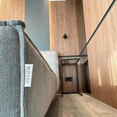 Boudoir Tower - 15th Floor Daire Kaloşvar