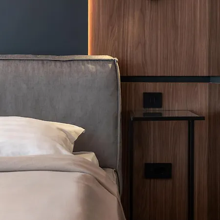 Апартаменти Boudoir Tower - 15th Floor *