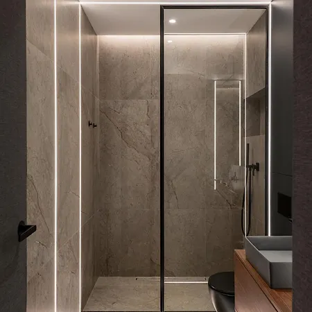 Boudoir Tower - 15th Floor *