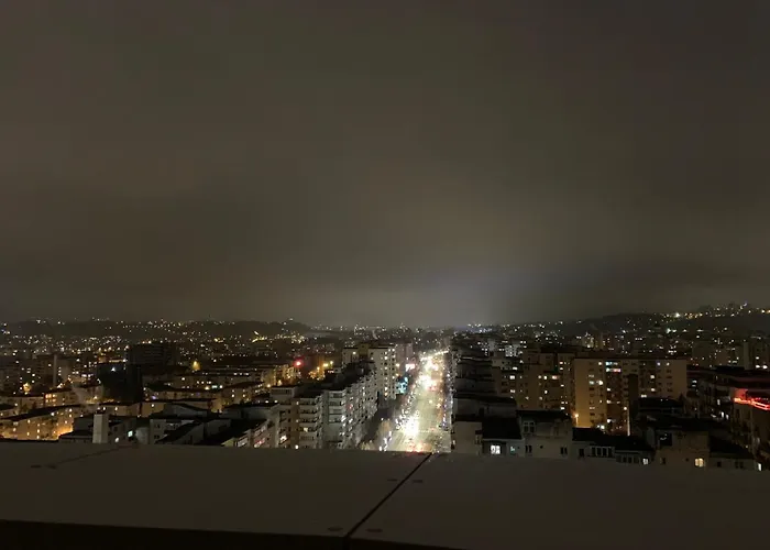 Boudoir Tower - 15th Floor *