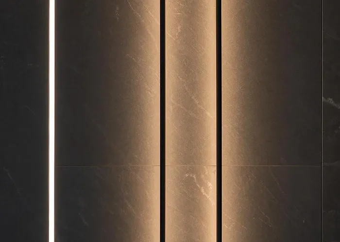 Boudoir Tower - 15th Floor